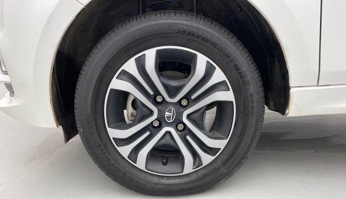 2022 Tata Tiago XZ+ CNG 1.2 RTN, CNG, Manual, 4,494 km, Left Front Wheel