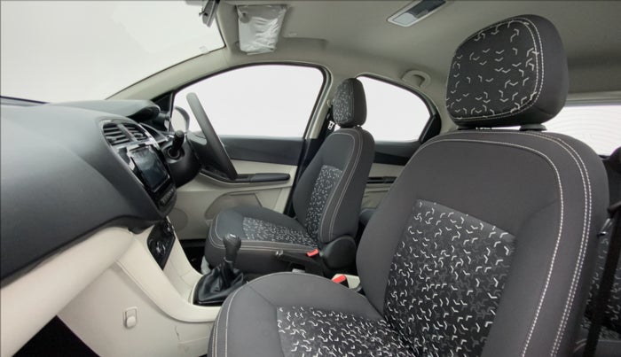 2022 Tata Tiago XZ+ CNG 1.2 RTN, CNG, Manual, 4,494 km, Right Side Front Door Cabin