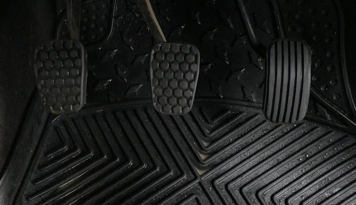 2022 Tata Tiago XZ+ CNG 1.2 RTN, CNG, Manual, 4,494 km, Pedals