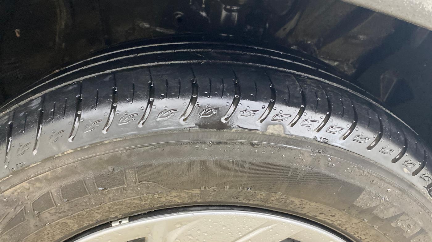 2021 Hyundai Creta EX 1.5 PETROL, Petrol, Manual, 42,209 km, Right Front Tyre Tread