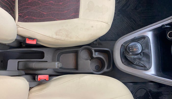 2014 Hyundai i10 MAGNA 1.1, Petrol, Manual, 56,641 km, Gear Lever