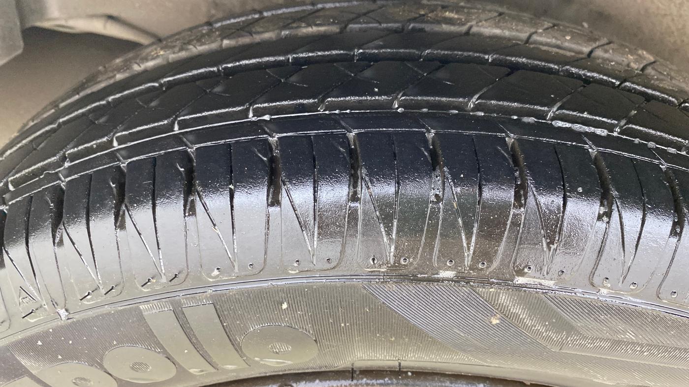 2015 Honda City 1.5L I-VTEC SV, Petrol, Manual, 68,812 km, Right Rear Tyre Tread