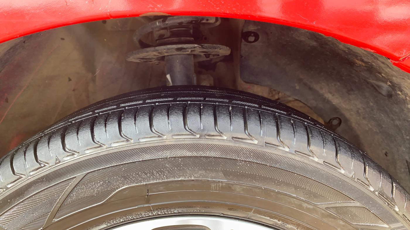 2023 Maruti Swift ZXI PLUS AMT, Petrol, Automatic, 46,327 km, Right Front Tyre Tread
