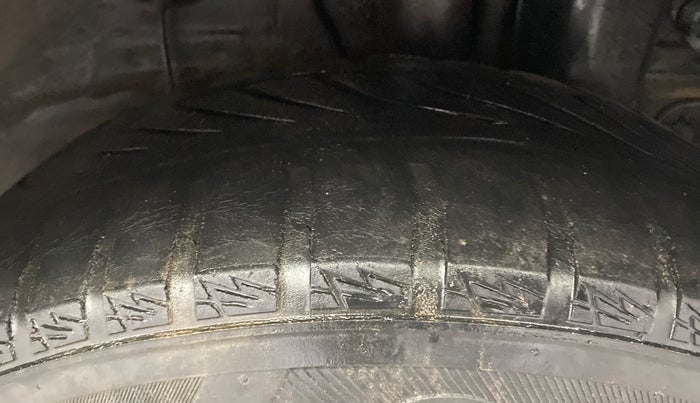 2020 Hyundai Elite i20 MAGNA PLUS 1.2, Petrol, Manual, 1,08,545 km, Left Rear Tyre Tread