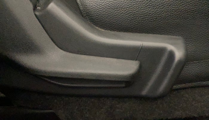 2023 Maruti Swift LXI, Petrol, Manual, 12,722 km, Driver Side Adjustment Panel