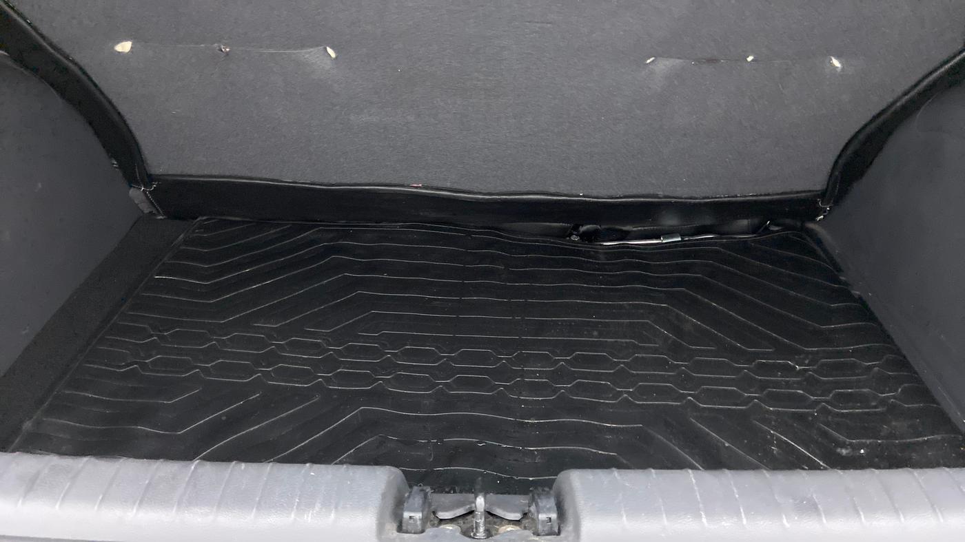 2021 Hyundai GRAND I10 NIOS SPORTZ 1.2 AT, Petrol, Automatic, 16,985 km, Boot Inside