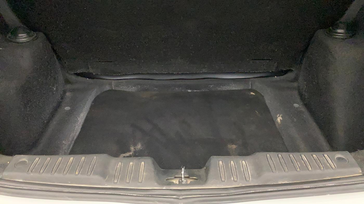 2020 Tata ALTROZ XE PETROL, Petrol, Manual, 54,745 km, Boot Inside