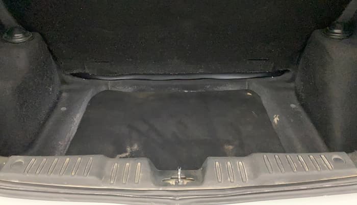 2020 Tata ALTROZ XE PETROL, Petrol, Manual, 55,548 km, Boot Inside