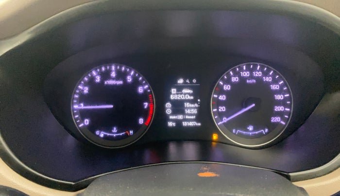 2017 Hyundai Elite i20 ASTA 1.2 (O), Petrol, Manual, 1,31,406 km, Odometer Image