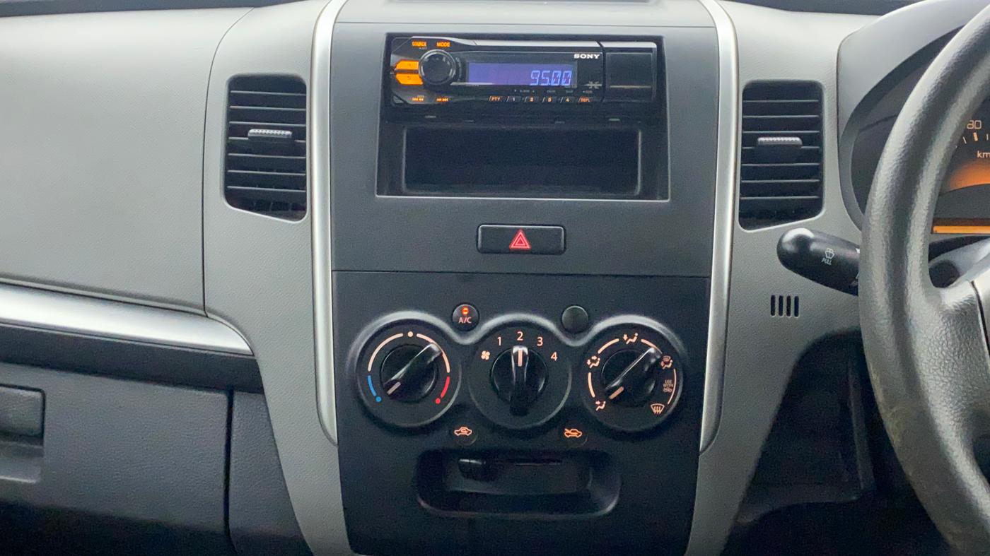 2012 Maruti Wagon R 1.0 LXI, Petrol, Manual, 85,329 km, Air Conditioner