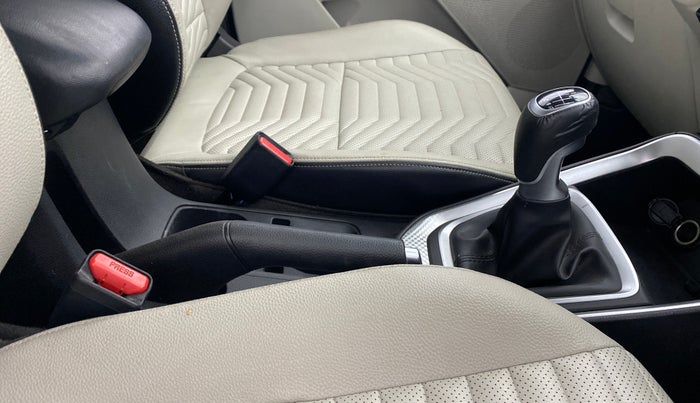 2022 KIA SONET HTX PLUS 1.0 IMT, Petrol, Manual, 29,745 km, Gear Lever