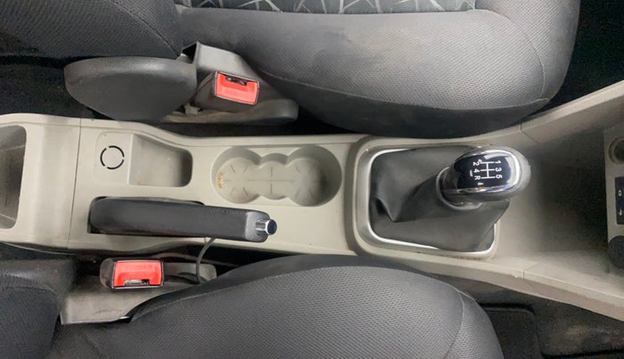 2016 Tata Tiago XT DIESEL, Diesel, Manual, 60,451 km, Gear Lever