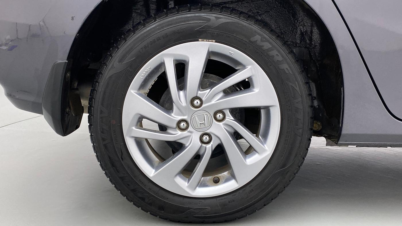 2022 Honda Jazz ZX CVT, Petrol, Automatic, 2,405 km, Right Rear Wheel