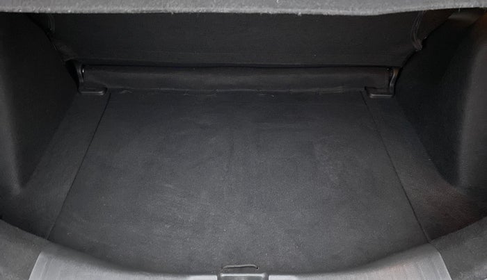 2022 Honda Jazz ZX CVT, Petrol, Automatic, 2,405 km, Boot Inside