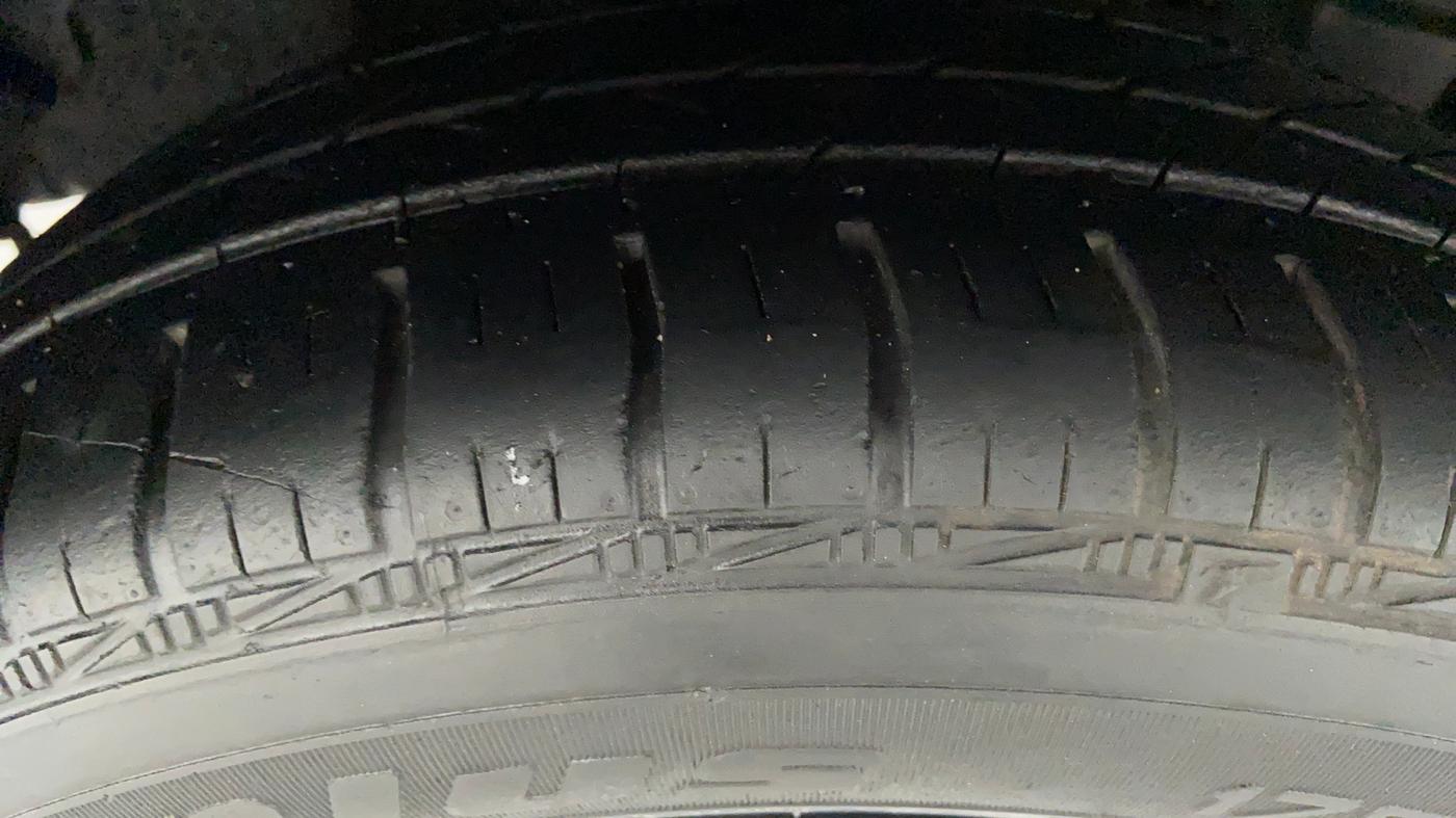 2017 Tata TIGOR Revotron XT, Petrol, Manual, 71,584 km, Right Rear Tyre Tread