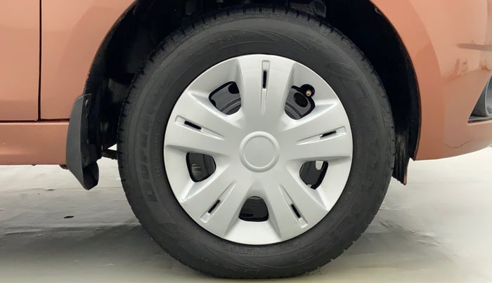 2017 Tata TIGOR Revotron XT, Petrol, Manual, 71,584 km, Right Front Wheel