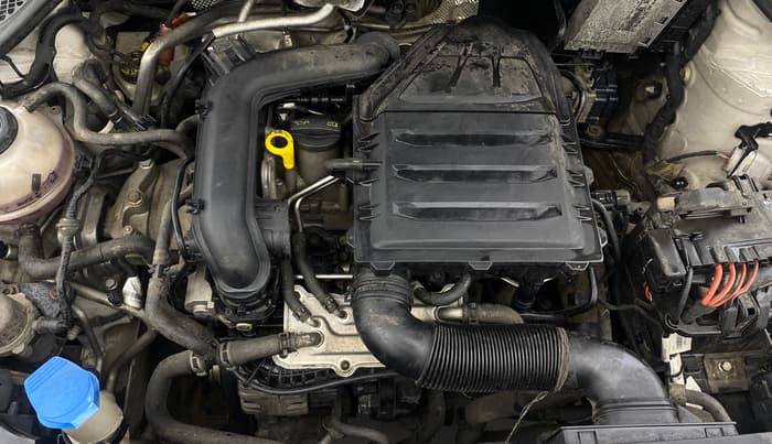 2021 Volkswagen Vento HIGHLINE 1.0L TSI, Petrol, Manual, 57,349 km, Engine View