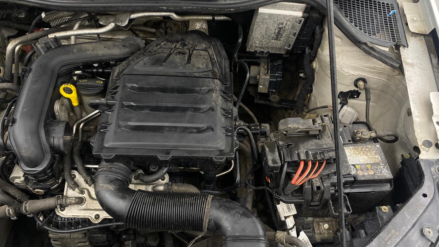 2021 Volkswagen Vento HIGHLINE 1.0L TSI, Petrol, Manual, 57,349 km, Engine View - Left