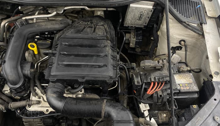 2021 Volkswagen Vento HIGHLINE 1.0L TSI, Petrol, Manual, 57,349 km, Engine View - Left