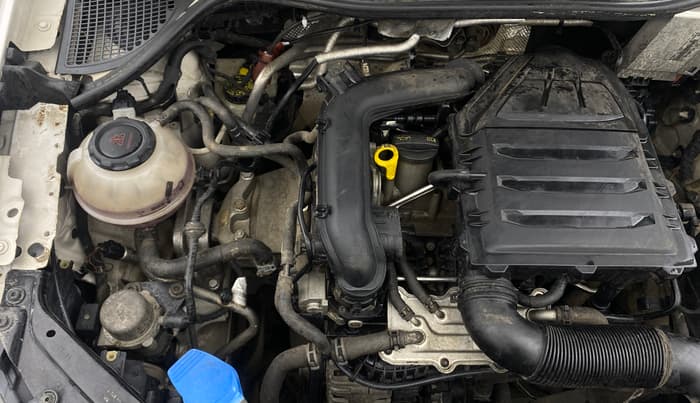 2021 Volkswagen Vento HIGHLINE 1.0L TSI, Petrol, Manual, 57,349 km, Engine View - Right