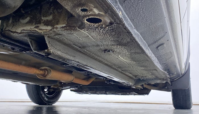 2018 Renault Kwid RXL, Petrol, Manual, 80,212 km, Right Side Underbody
