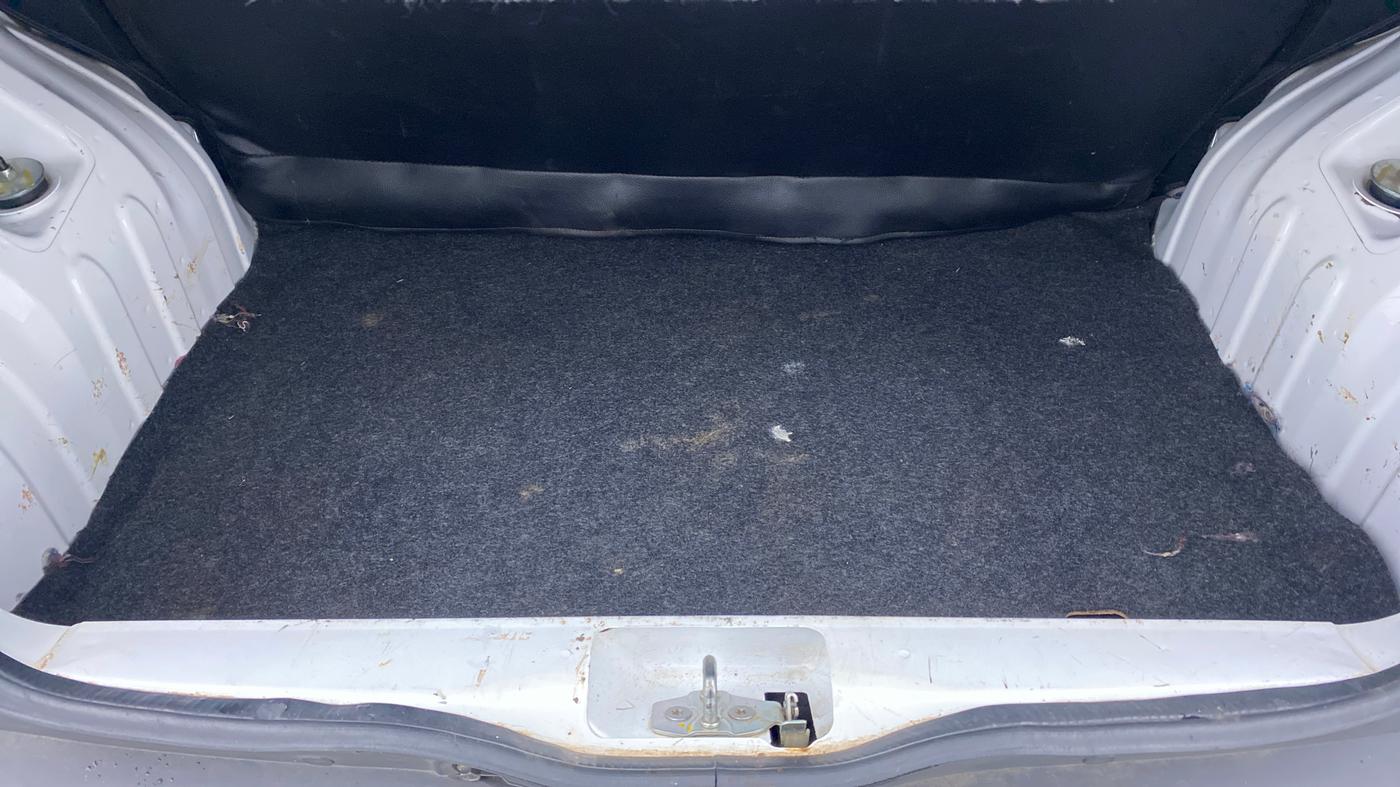 2018 Renault Kwid RXL, Petrol, Manual, 80,212 km, Boot Inside