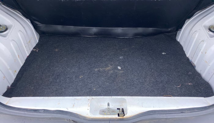 2018 Renault Kwid RXL, Petrol, Manual, 80,212 km, Boot Inside