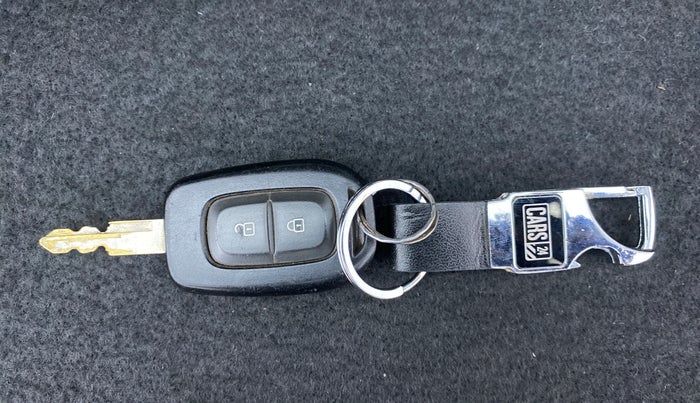 2018 Renault Kwid RXL, Petrol, Manual, 80,212 km, Key Close Up