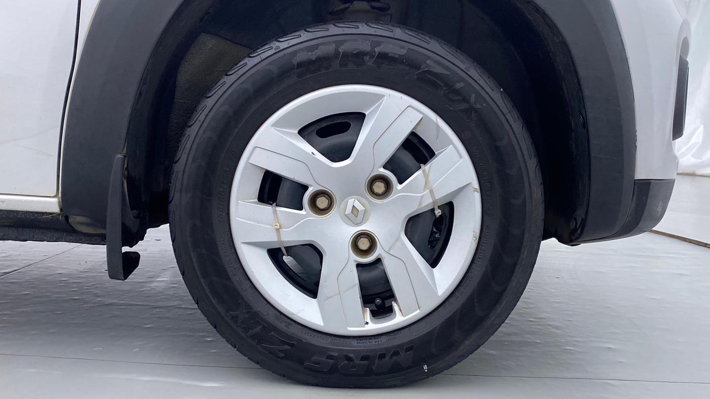 2018 Renault Kwid RXL, Petrol, Manual, 80,212 km, Right Front Wheel