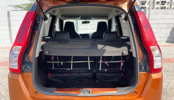 2019 Maruti New Wagon-R VXI 1.0, Petrol, Manual, 66,444 km, Boot Inside
