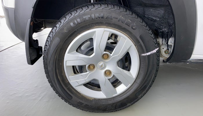 2015 Renault Kwid RXT Opt, Petrol, Manual, 26,795 km, Right Rear Wheel