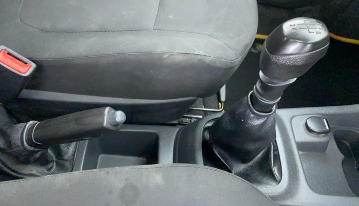 2015 Renault Kwid RXT Opt, Petrol, Manual, 26,795 km, Gear Lever