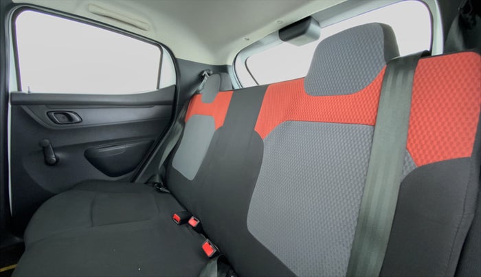 2015 Renault Kwid RXT Opt, Petrol, Manual, 26,795 km, Right Side Rear Door Cabin