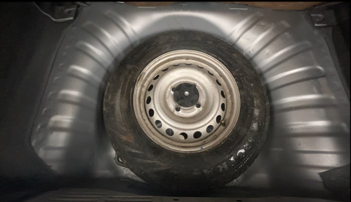 2014 Nissan Micra Active XL, Petrol, Manual, 39,225 km, Spare Tyre