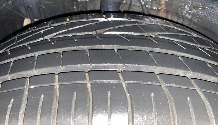 2021 Tata NEXON XMA PETROL, Petrol, Automatic, 17,349 km, Right Rear Tyre Tread