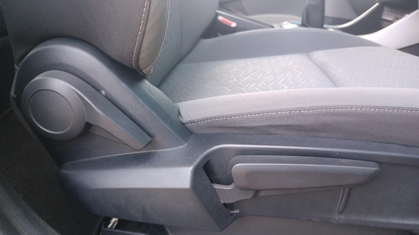 2020 Tata ALTROZ XZ PETROL, Petrol, Manual, 41,857 km, Driver Side Adjustment Panel