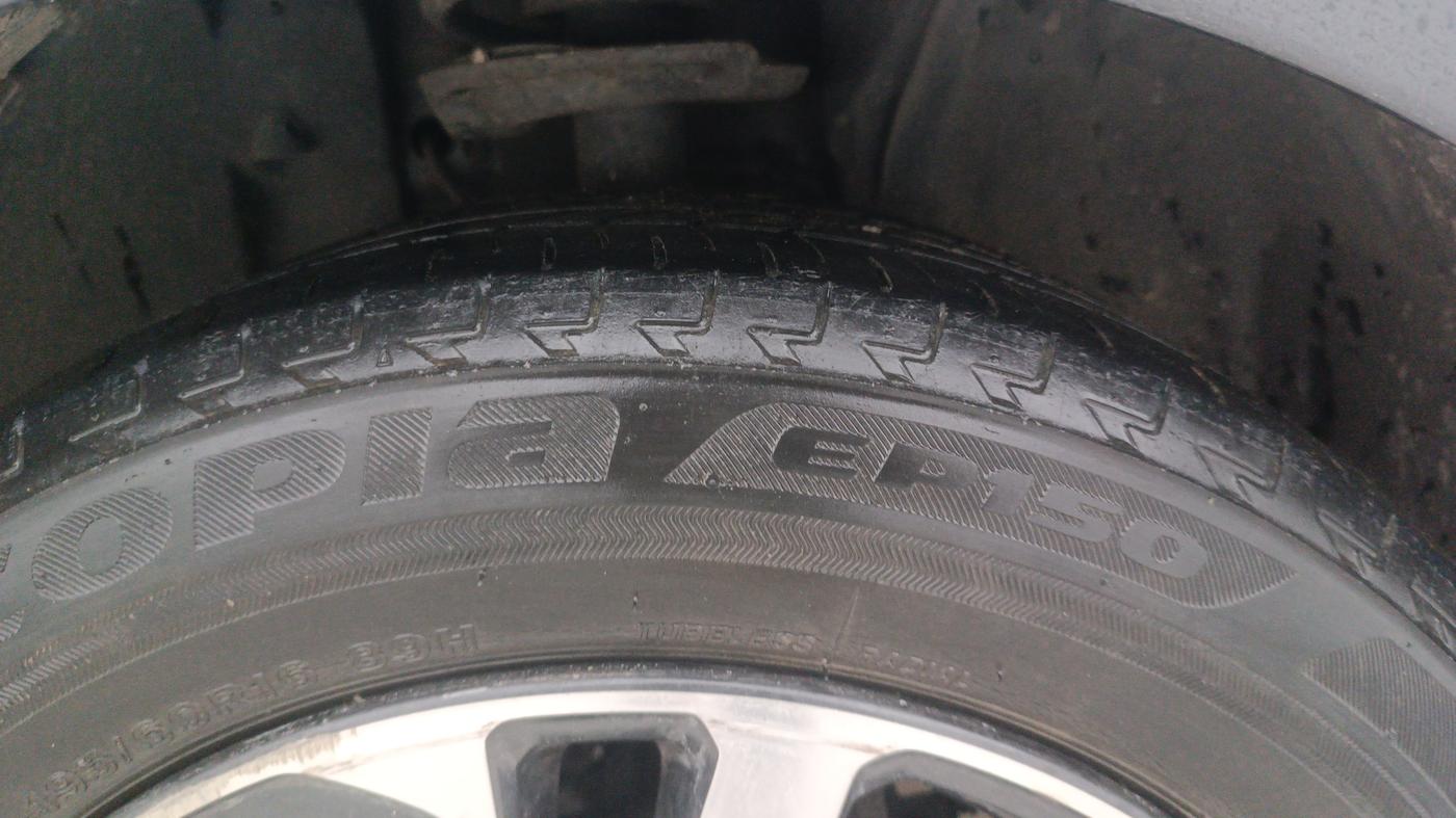 2020 Tata ALTROZ XZ PETROL, Petrol, Manual, 41,857 km, Right Front Tyre Tread