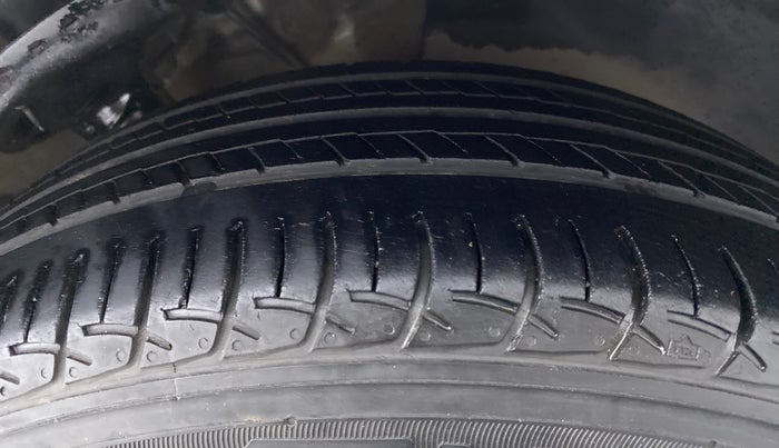 2020 Hyundai Elite i20 1.2 SPORTS PLUS VTVT, Petrol, Manual, 38,922 km, Right Front Tyre Tread