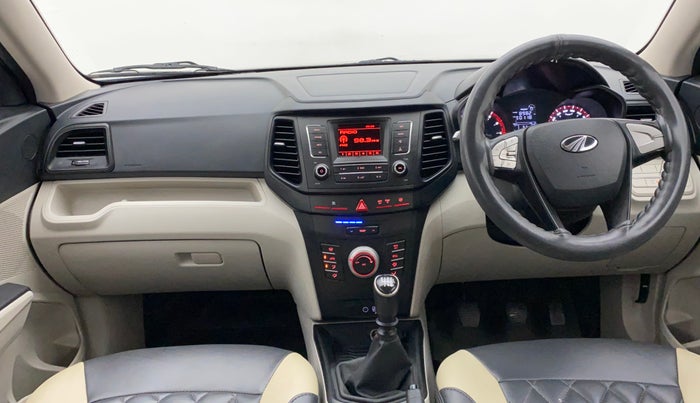 2022 Mahindra XUV300 W6 1.2 PETROL, Petrol, Manual, 45,733 km, Dashboard