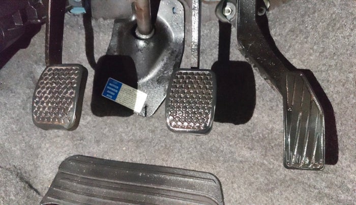 2017 Maruti Alto K10 VXI (O), Petrol, Manual, 37,032 km, Pedals