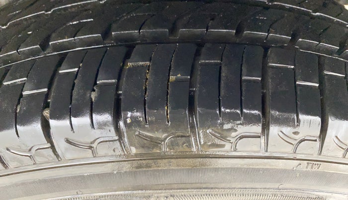 2016 Hyundai Grand i10 SPORTZ 1.2 KAPPA VTVT, Petrol, Manual, 55,544 km, Left Rear Tyre Tread