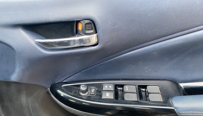 2023 Maruti Baleno ALPHA 1.2 AGS, Petrol, Automatic, 77,751 km, Driver Side Door Panels Control