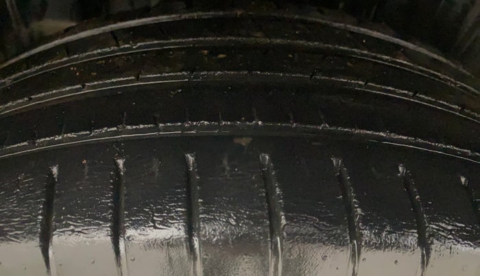 2023 Maruti Baleno ALPHA 1.2 AGS, Petrol, Automatic, 77,751 km, Right Rear Tyre Tread