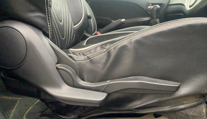 2018 Maruti Baleno ALPHA PETROL 1.2, Petrol, Manual, 77,435 km, Driver Side Adjustment Panel