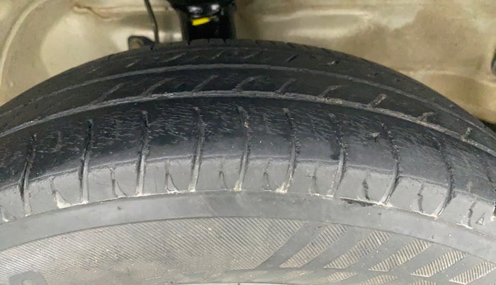 2012 Maruti Wagon R 1.0 LXI, Petrol, Manual, 45,019 km, Right Front Tyre Tread