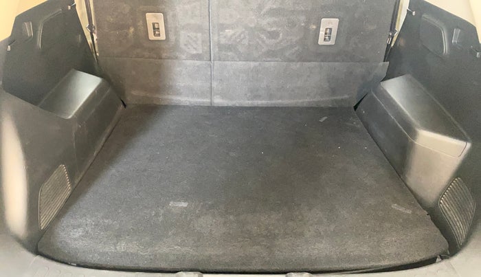 2021 MG HECTOR SHARP 2.0 DIESEL, Diesel, Manual, 73,557 km, Boot Inside