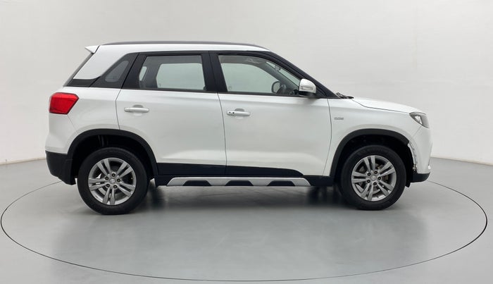 2017 Maruti Vitara Brezza ZDI PLUS, Diesel, Manual, 80,257 km, Right Side View