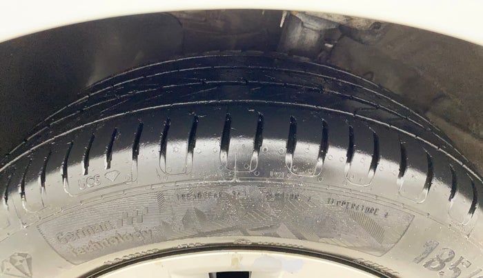 2018 Hyundai Verna 1.4 E PETROL, Petrol, Manual, 87,409 km, Left Front Tyre Tread