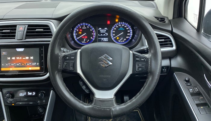 2022 Maruti S Cross ZETA SHVS PETROL, Petrol, Manual, 14,297 km, Steering Wheel Close Up