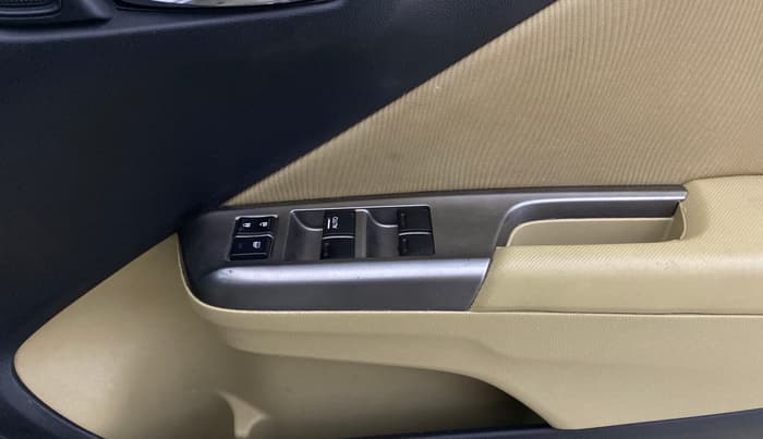 2015 Honda City 1.5L I-VTEC V MT, Petrol, Manual, 56,138 km, Driver Side Door Panels Control